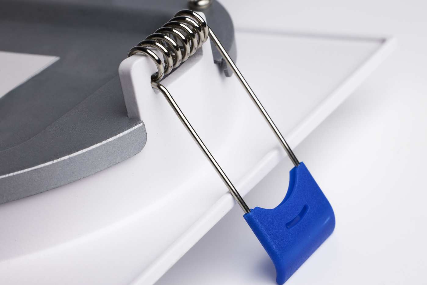 9WLED/DW/4/RGBTW/SQ/RD/WH - S11565