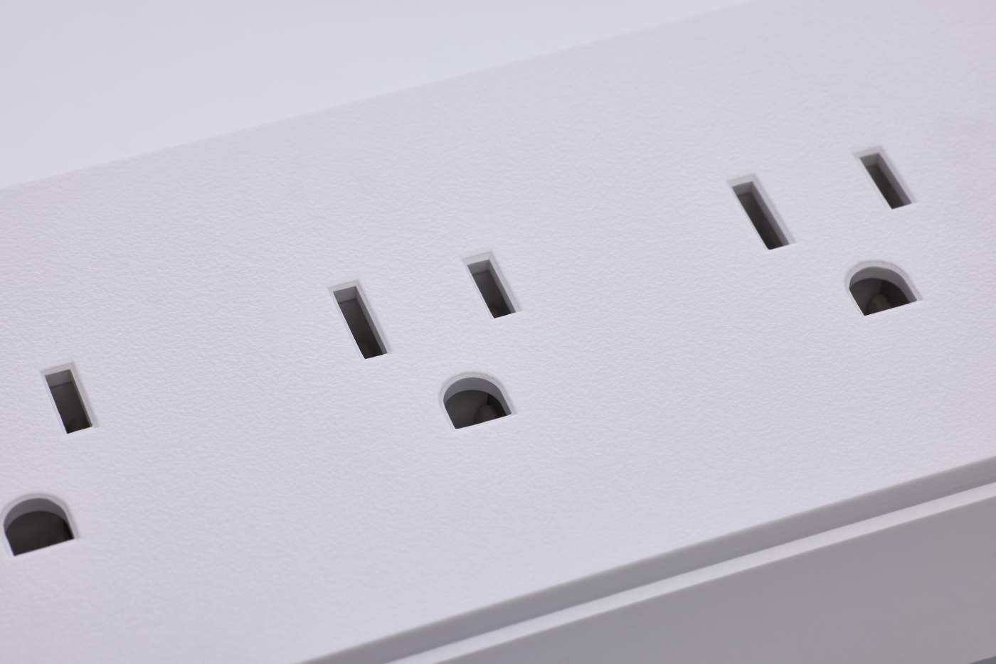 4 OUTLET POWER STRIP/SF - S11574