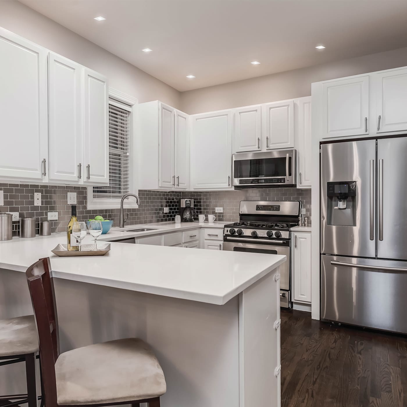 12W/DW/GBL/4/CCT/SQ/RD/WH - S11621R1