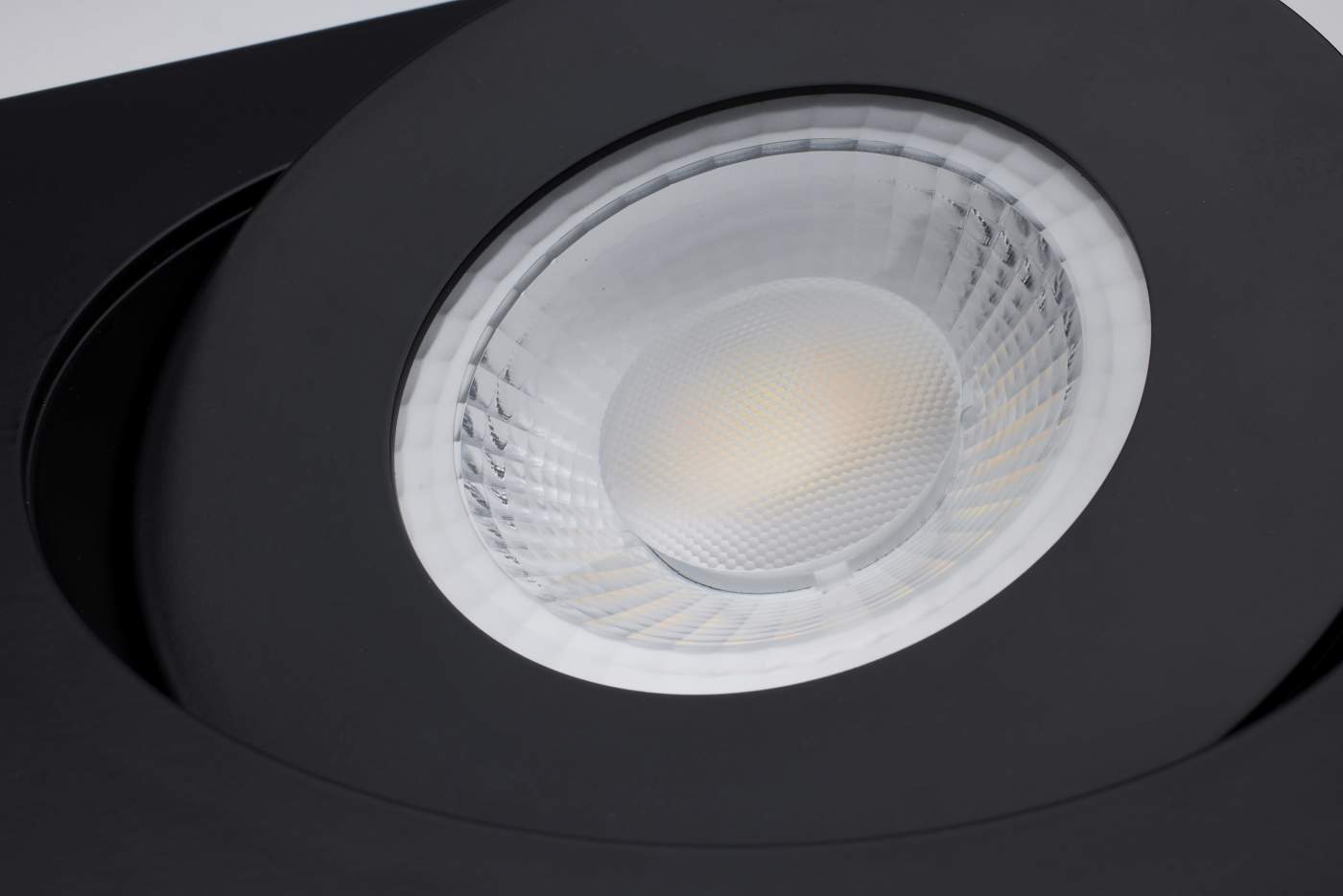 15WLED/GBL/6/CCT/SQ/BLK - S11863