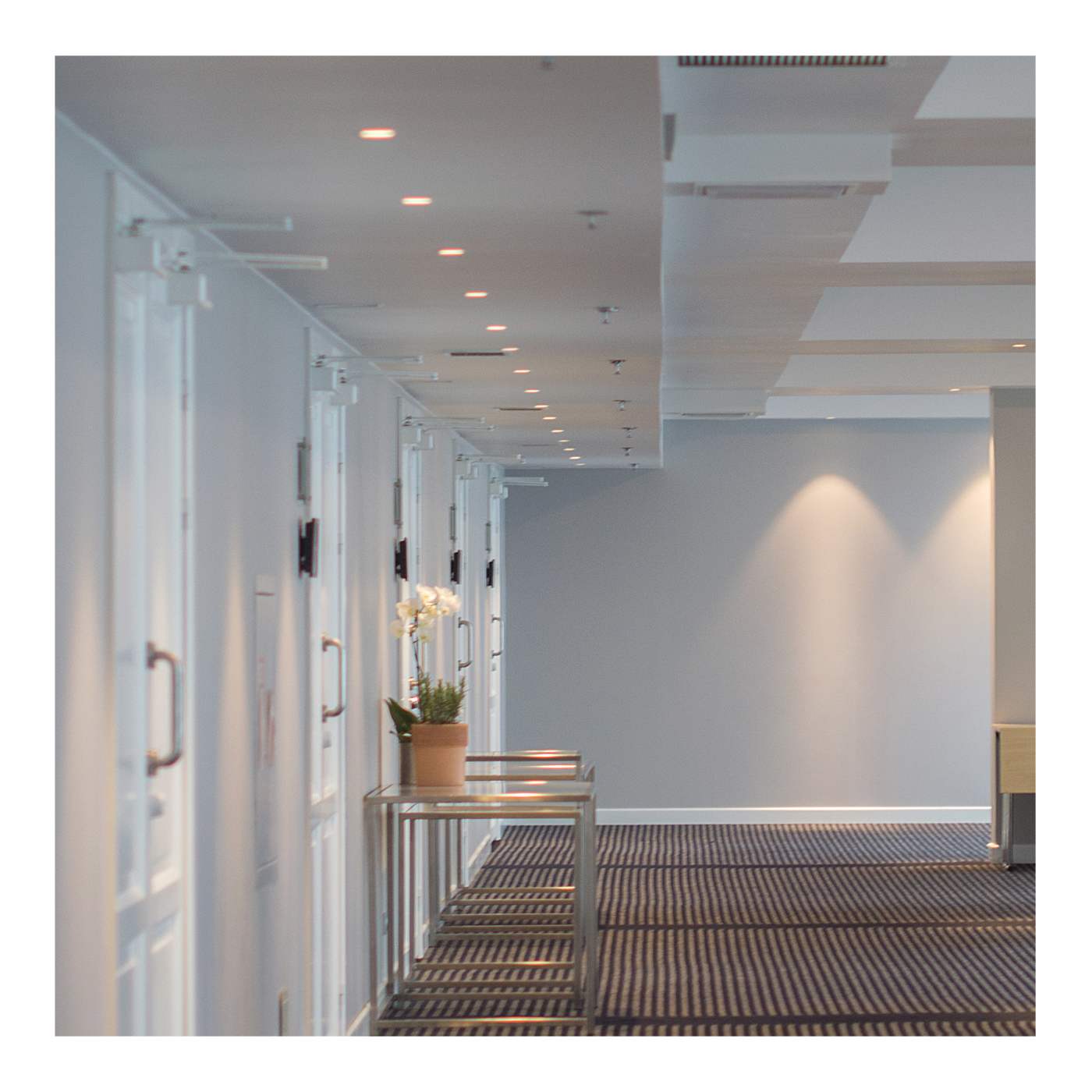 13WLED/6/FR/CCT/SLF/RD/STB/RND - S11867