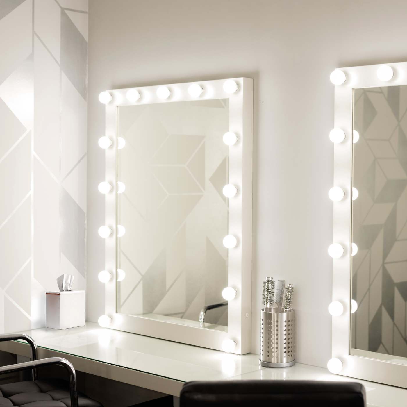 5.5G16.5/LED/CL/927/120V/E12 - S21209