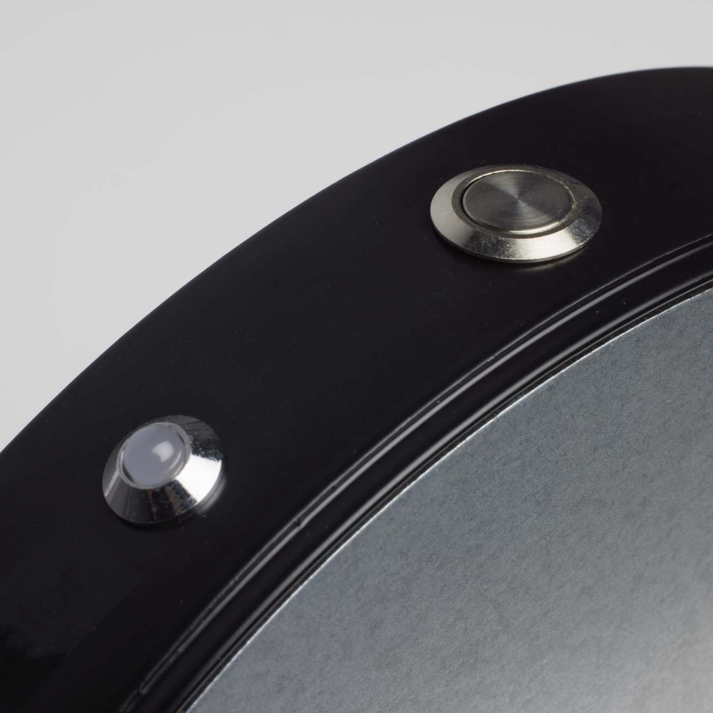 BATTERY BACK UP 7" RD/BLK - S21533