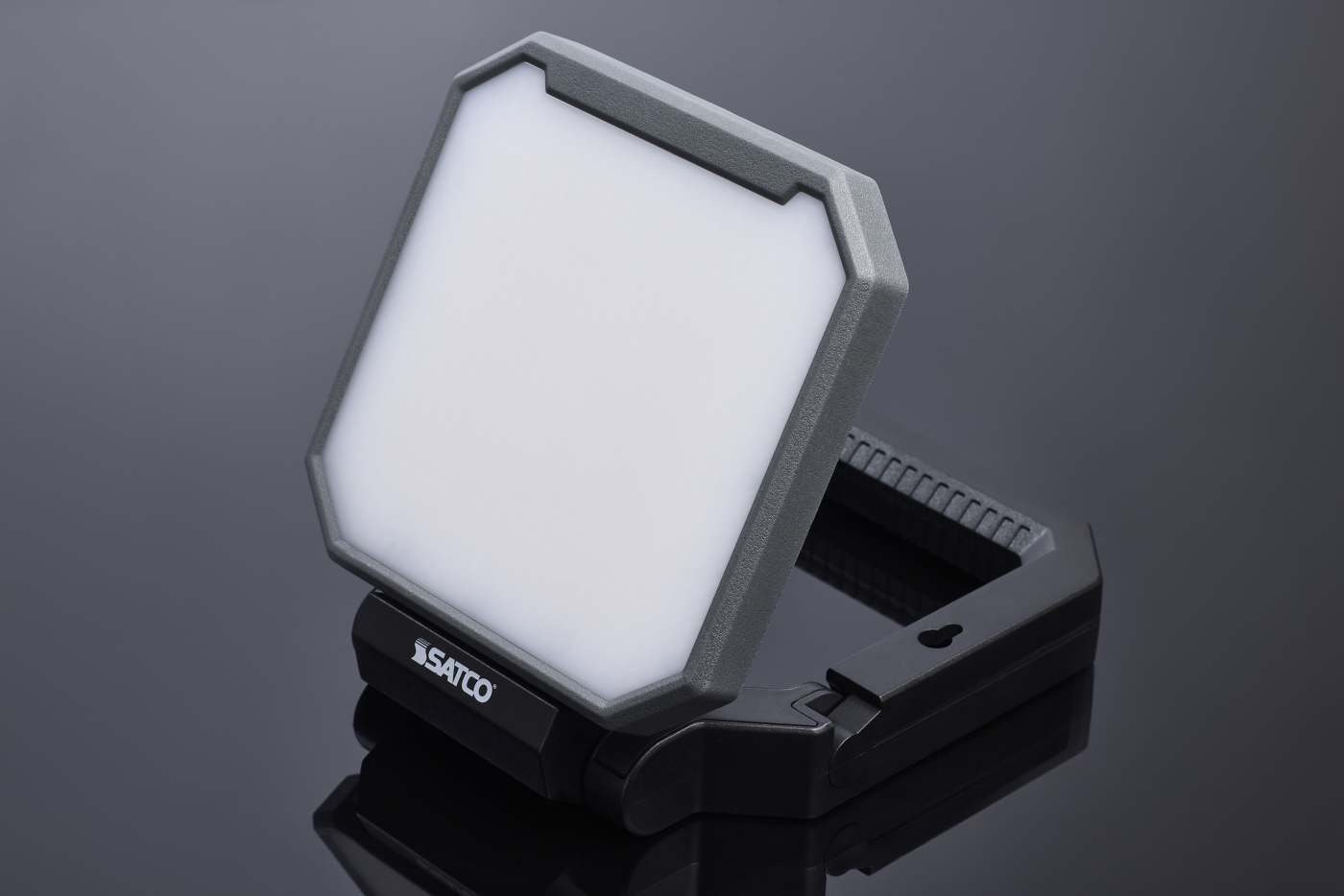 LED MULTI-PURPOSE WORK LIGHT - S30102