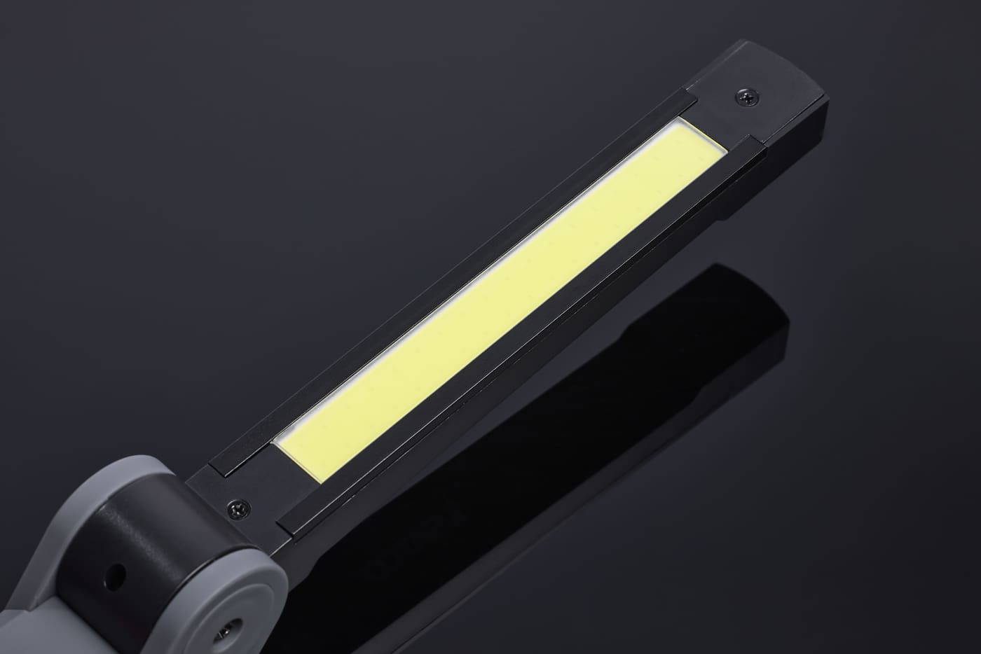 LED FOLDABLE TASK LIGHT - S30104
