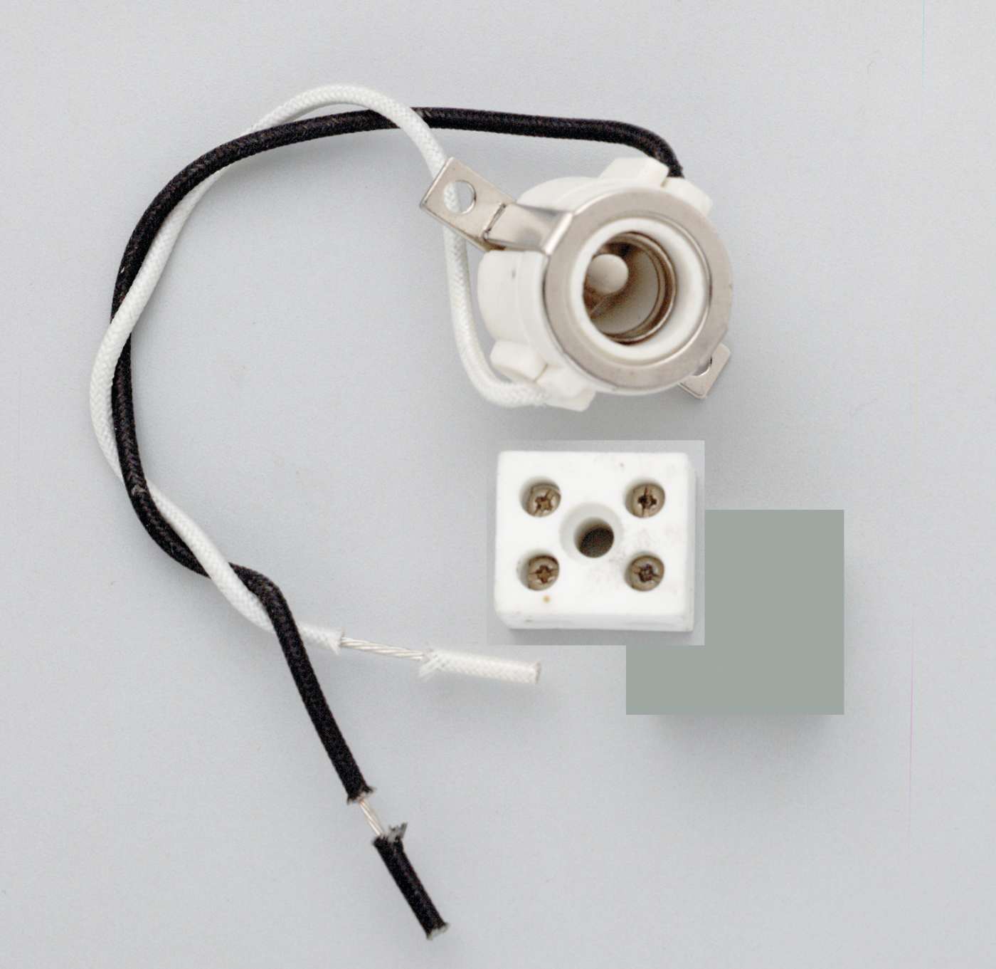 MINI CAN HALOGEN SOCKET E11 - S70-568