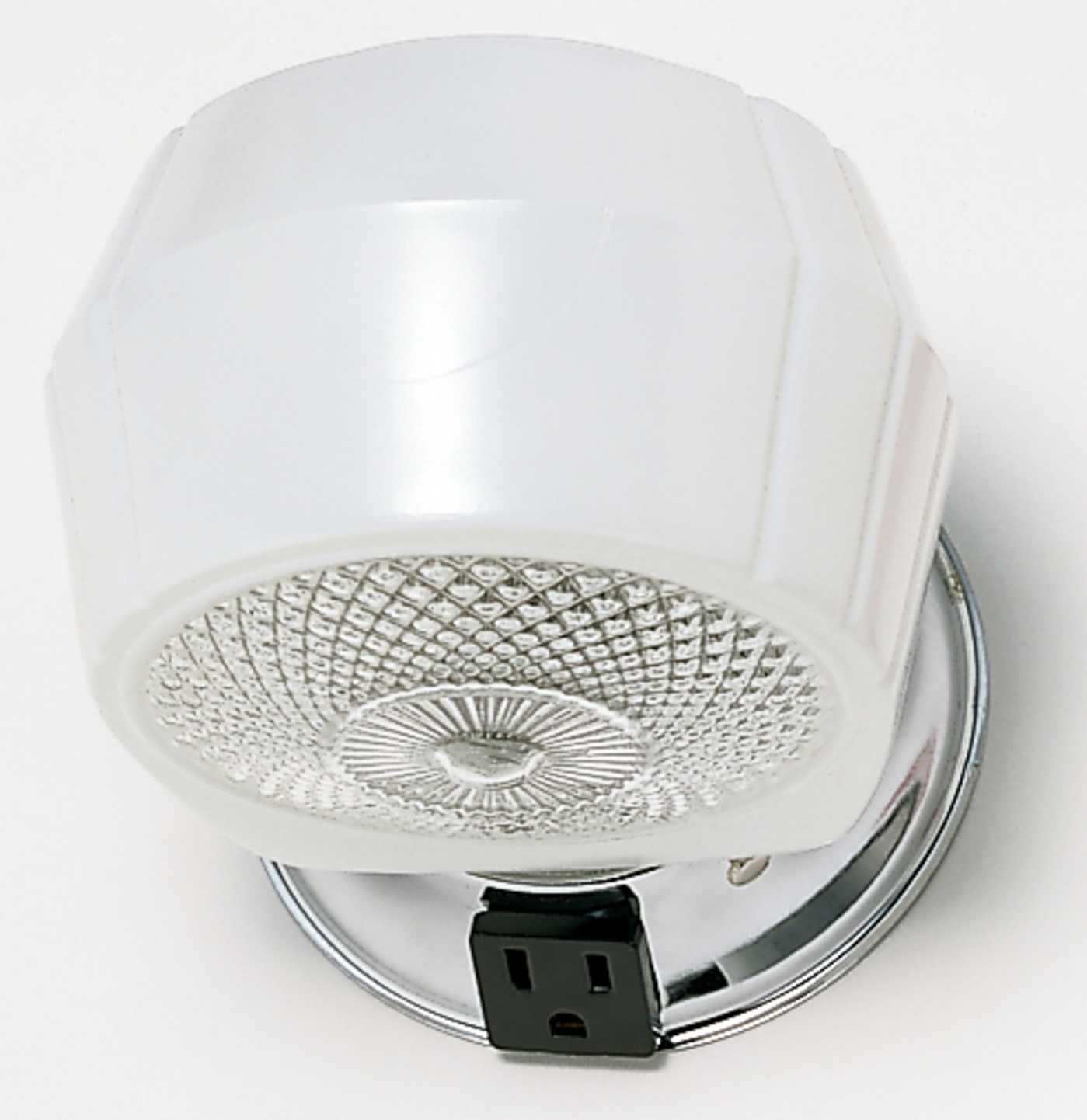 1 LIGHT VANITY W/ CONV OUTLET - SF77-121B