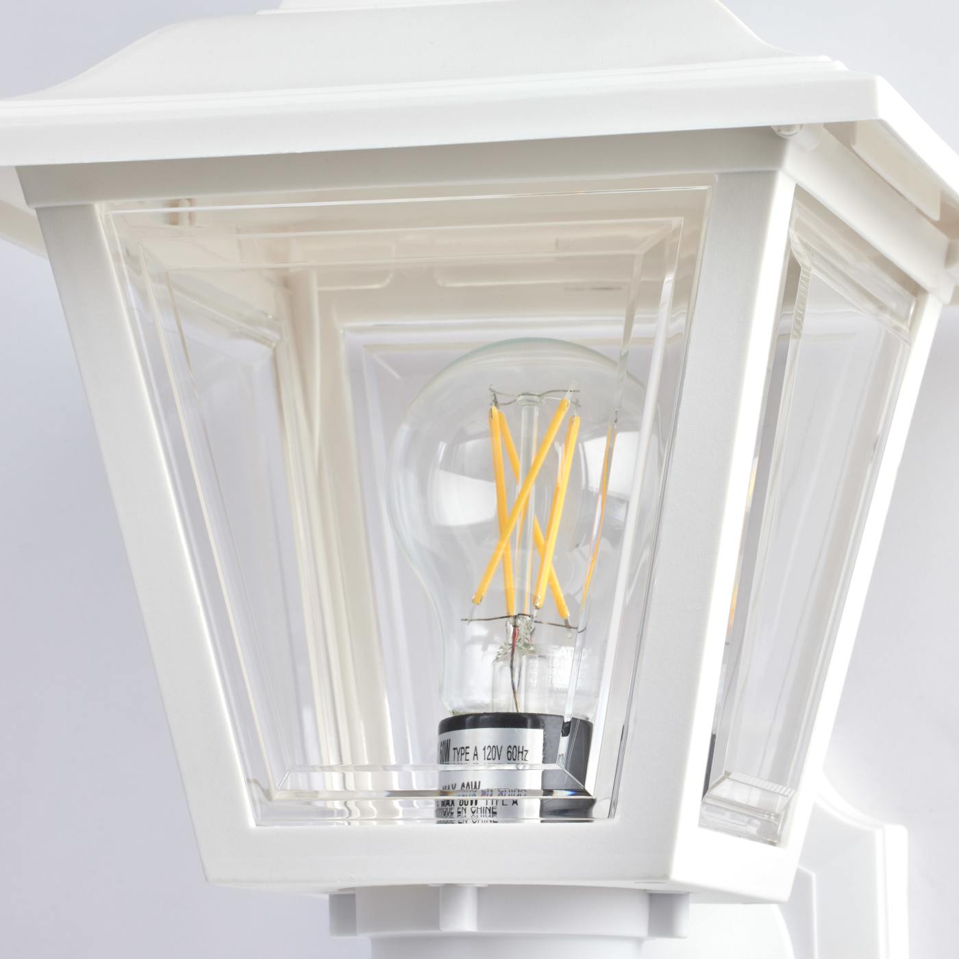 1 LT POLY 17 COACH LANTERN - SF77-897