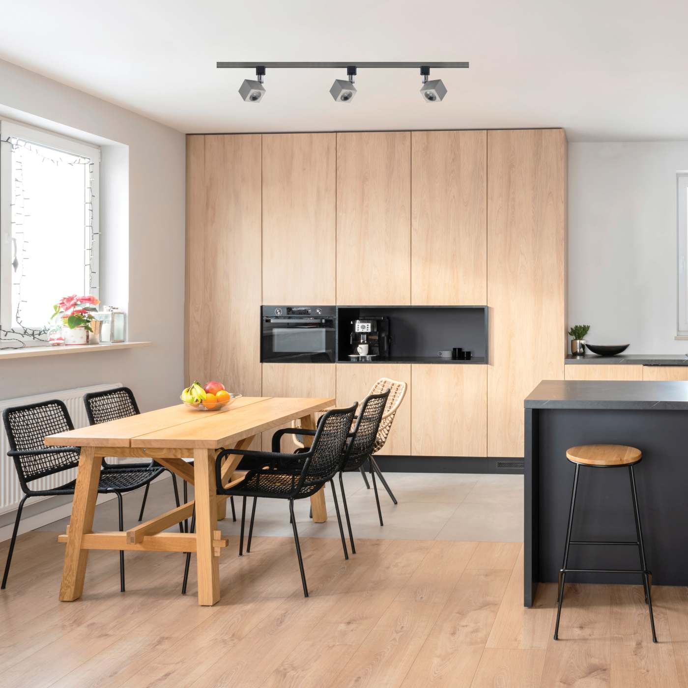 12W LED TRACK HEAD SQUARE - TH465