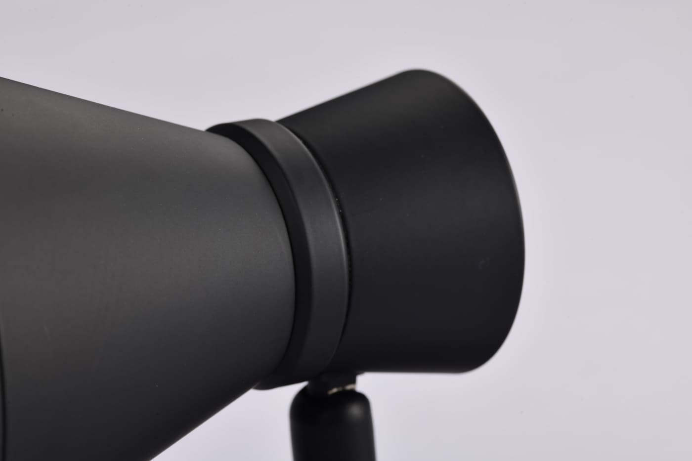 12W LED CINCH TRACK HEAD 36 - TH641