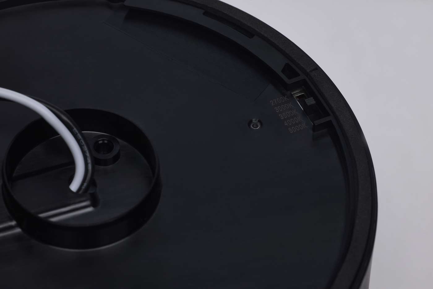 9W 5" 5CCT 120V BLK FIXTURE - 62-1005