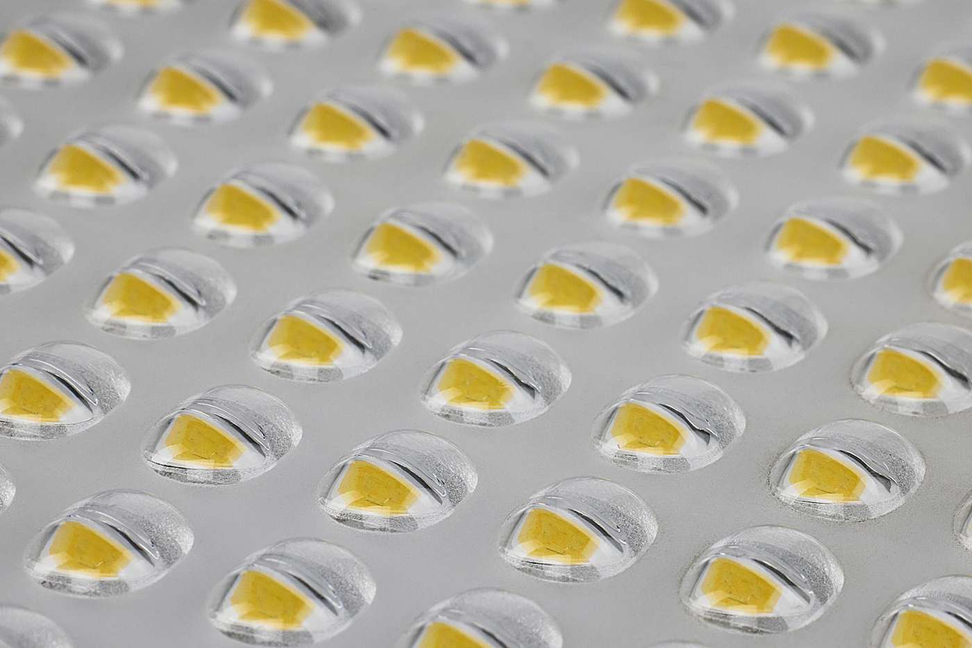 100W LED AREA LIGHT TYPE III - 65-861