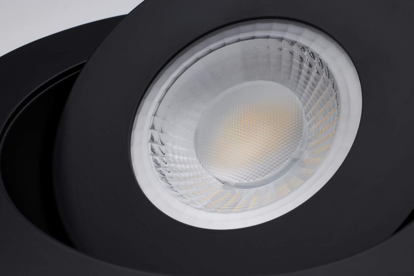 15WLED/GBL/6/CCT/RND/BLK - S11862