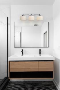 SOHO 3 LIGHT VANITY - 60-4583
