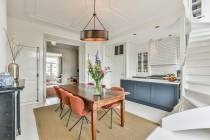 KETTLE 5 LIGHT OVERSIZED PEND - 60-5895