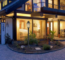 LAWRENCE 1 LT POST TOP - 60-8134