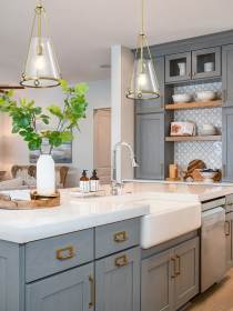 VALENTINE MED PENDANT - 60-8266