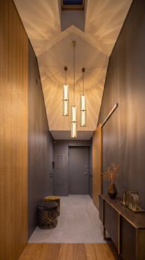SILHOUETTE LRG PENDANT - 62-8026