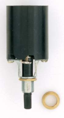 BOTTOM TURN KNOB BAKELITE SCKT - S70-4300